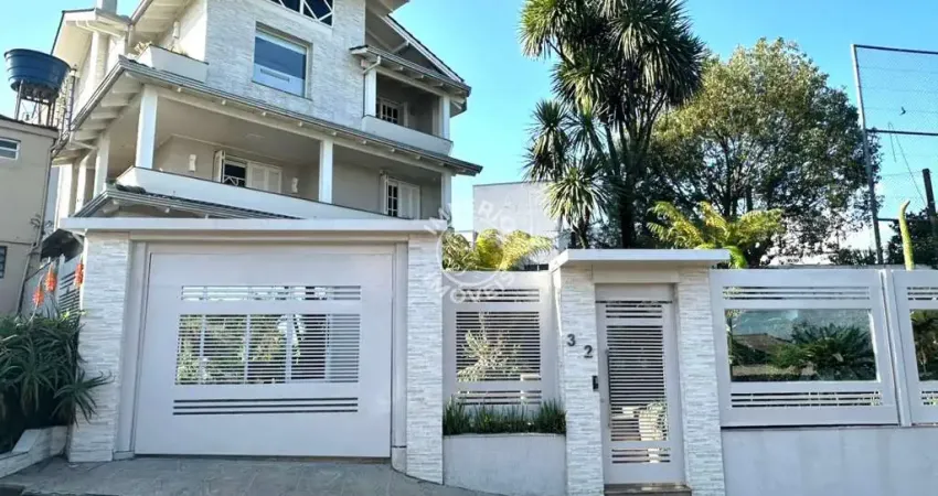 Casa com 3 quartos à venda no Rio Branco, Caxias do Sul 