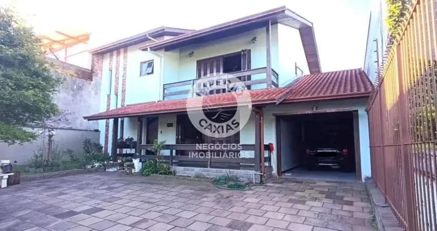 Bela casa - 04 dormitórios, 01 sendo suíte com hidro e sacada - santa catarina - caxias do sul - rs.