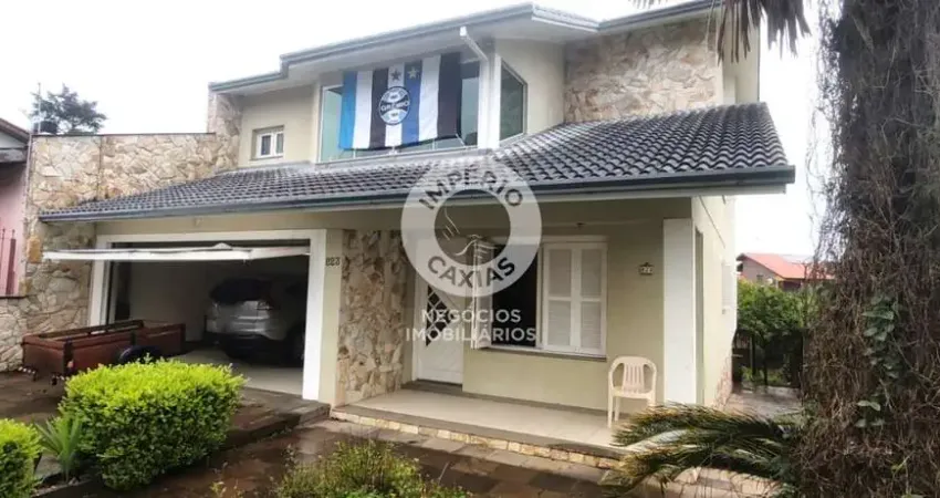 Bela casa - 04 dormitórios, sendo 01 suíte, com hidro e closet - localizado no bairro desvio rizzo.