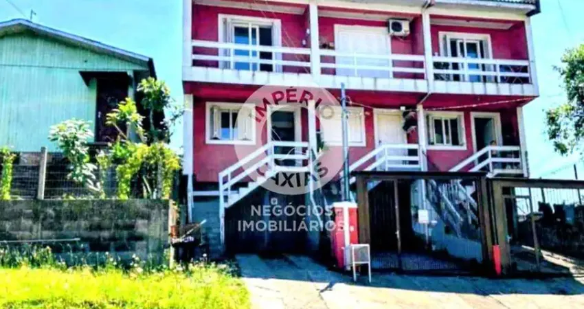 Sobrado triplex com entrada individual - 02 dormitórios - localizado no bairro kayser - caxias do sul - rs.