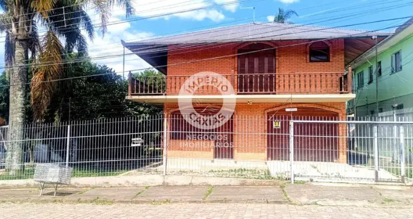 Casa semimobiliada - 03 dormitórios, sendo 01 suíte - localizada no Bairro Esplanada - Caxias do Sul - RS.