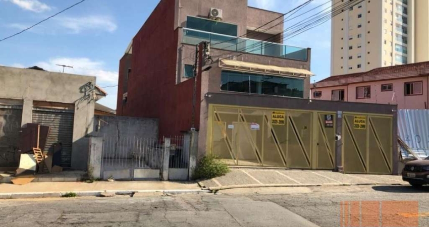 PRÉDIO COMERCIAL PARA LOCAÇÃO OU VENDA NA MOOCA (700m² | 3 PAVIMENTOS | 15 VAGAS)