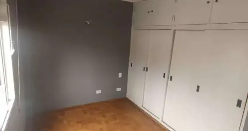 Apartamento com 70 m² à venda na Aclimação/SP - 02 dormitórios e 1 vaga