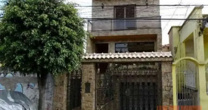 Sobrado 260m² | 3 dormitórios (1 suíte) | até 4 vagas | salão de festas | mooca |