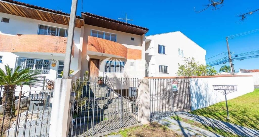 Casa com 3 quartos à venda na Rua Antônio Muzzillo, 288, Tingui, Curitiba