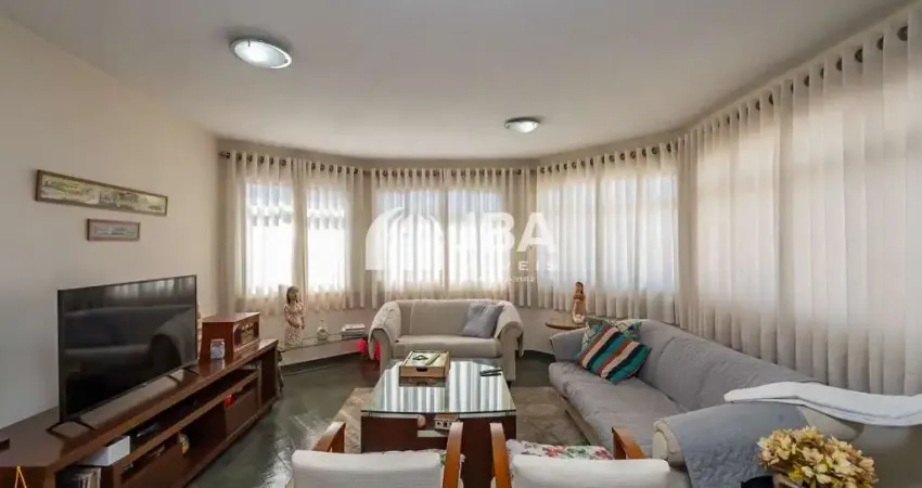 Casa com 3 quartos à venda na Rua André Zanetti, 105, Vista Alegre, Curitiba