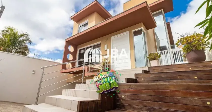 Casa com 3 quartos à venda na Carambolas, 196, Uberaba, Curitiba