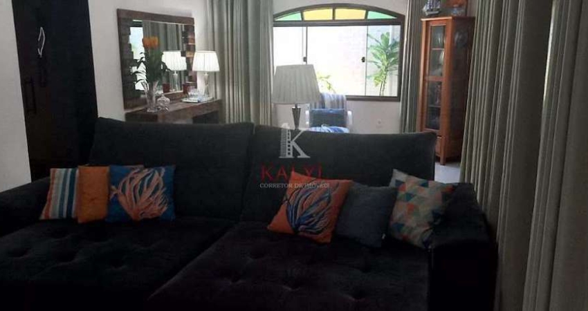 Casa com 3 dormitórios à venda, 150 m² por R$ 1.500.000,00 - Vila Guilhermina - Praia Grande/SP