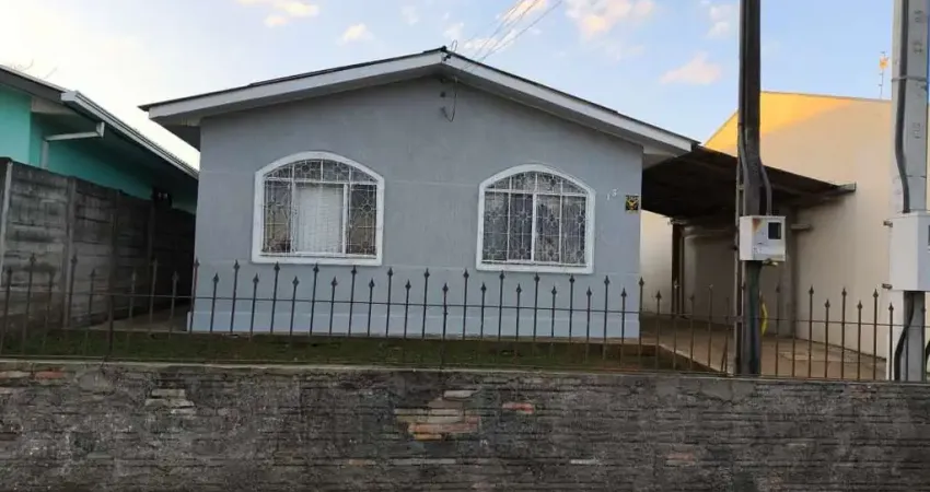 Casa com 3 quartos à venda na Rua Rodrigo Silva, 15, Uvaranas, Ponta Grossa