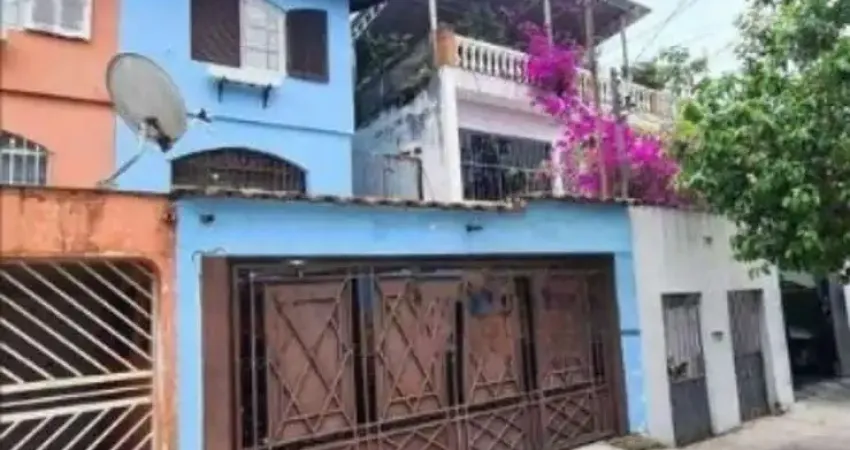 Casa com 2 quartos à venda na Rua Victório Santim, 518, Vila Carmosina, São Paulo