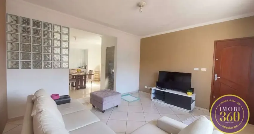 Sobrado à Venda em Cidade Líder, São Paulo - SP
