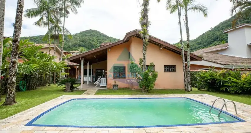 Casa com 4 dorms, Recanto da Lagoinha, Ubatuba - R$ 1.65 mi, Cod: 1944