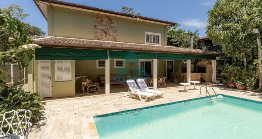 Casa com 5 quartos, Itamambuca, Ubatuba - R$ 3 mi, Cod: 2615