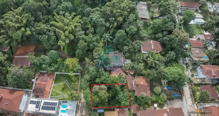 Terreno à venda na Enseada, Ubatuba 