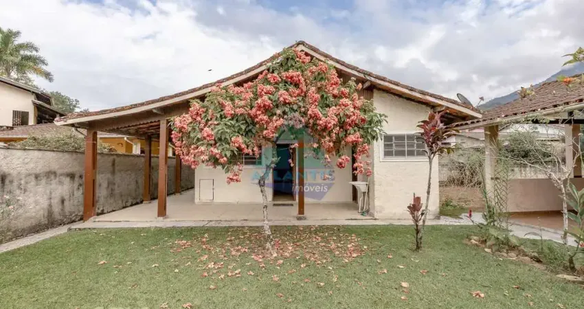 Casa com 3 quartos, Sertão da Quina, Ubatuba - R$ 720 mil, Cod: 1434