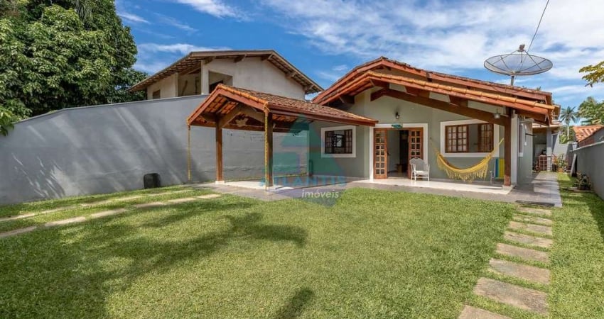 Casa com 2 dorms, Praia da Lagoinha, Ubatuba - R$ 800 mil, Cod: 1729
