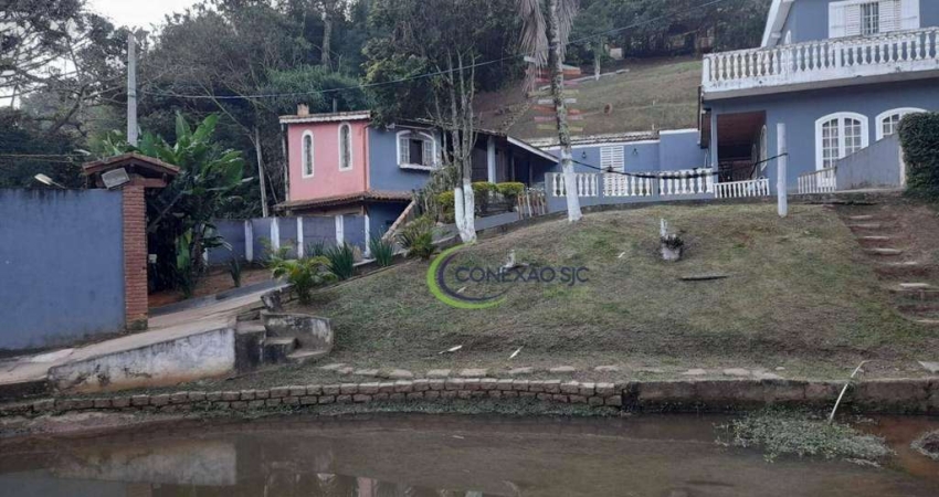 Chácara com 3 dormitórios à venda, 2500 m² por R$ 980.000,00 - Vila São Geraldo - São José dos Campos/SP