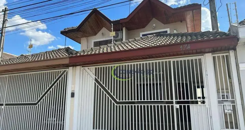 Sobrado com 4 dormitórios à venda, 124 m² por R$ 750.000,00 - Jardim das Indústrias - São José dos Campos/SP