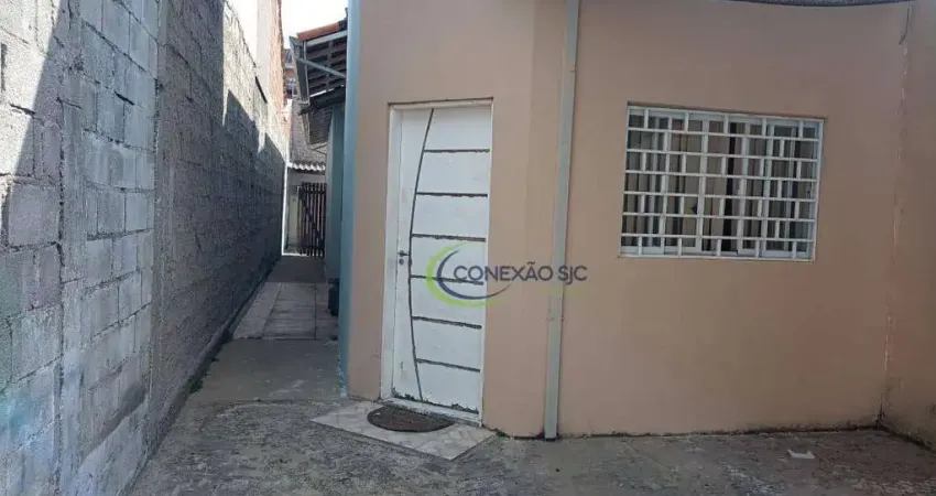 Casa com 2 dormitórios à venda por R$ 250.000,00 - Village das Flores - Caçapava/SP