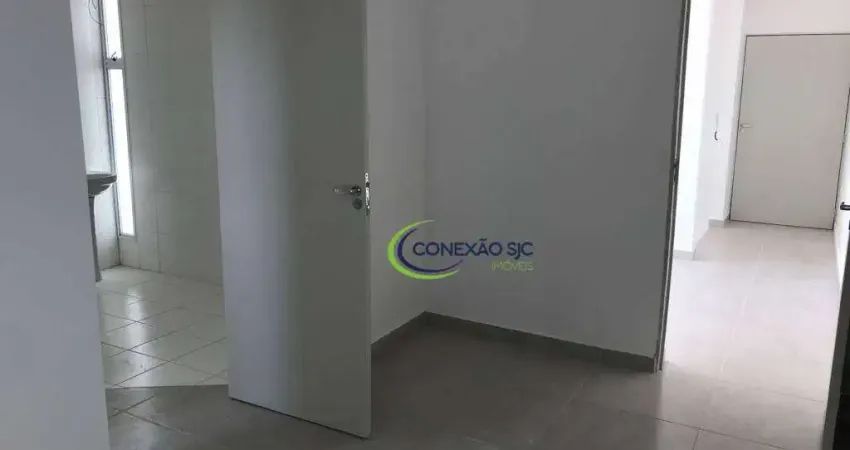 Apartamento adaptado para cadeirantes de 1 dormitório e 1 vaga de garagem descoberta.