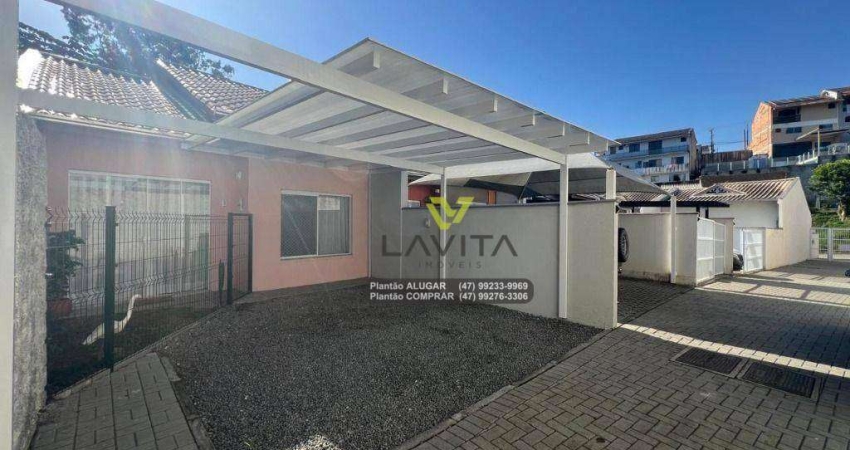 Casa a Venda com 3 Dormitórios - Bairro Velha - Blumenau SC | La Vita Imóveis