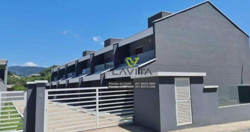 Casa Semimobiliada á Venda Com 3 Dormitórios, Sendo 1 Suíte em Condomínio Fechado - Bairro Itoupava Central - Blumenau SC | La Vita Imóveis