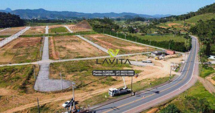 Terreno à venda, 725 m² por R$ 300.000 - Poço Grande - Gaspar/SC | La Vita Imóveis