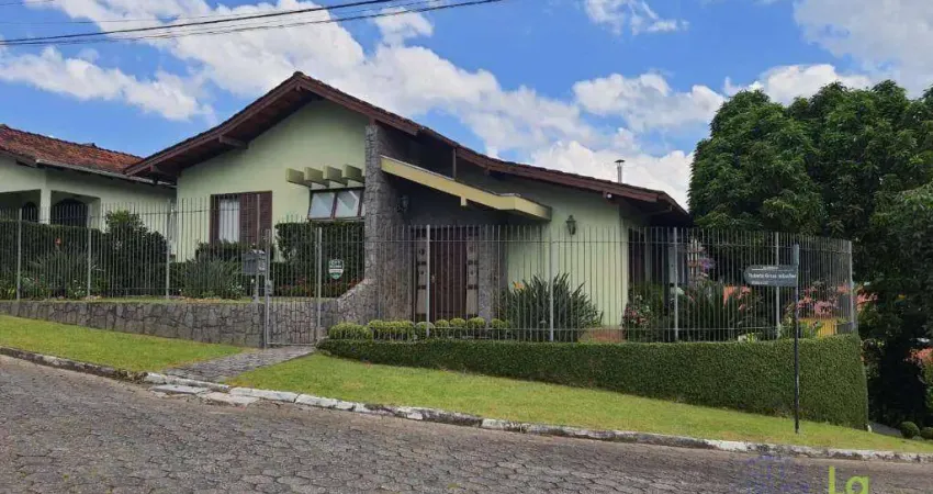 Casa com 3 dormitórios à venda, 271 m² por R$ 1.800.000 - Vorstadt - Blumenau/SC | LA VITA IMÓVEIS