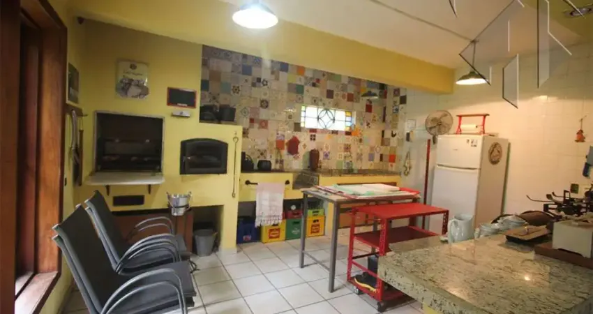 Casa em condomínio fechado com 5 quartos à venda no Granja Viana II, Cotia 