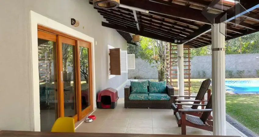 Casa em condomínio fechado com 4 quartos à venda na Chácara Vale do Rio Cotia, Carapicuíba 