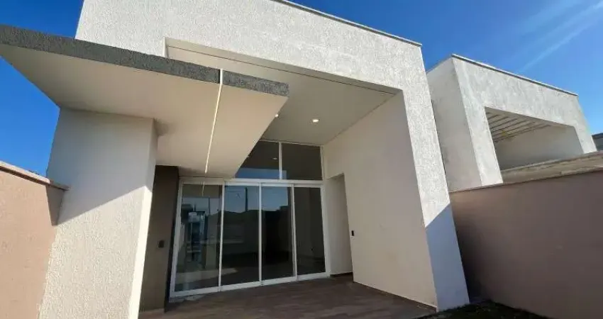 CASA TÉRREA, COM ALTO PADRÃO DE ACABAMENTO EM GUARATUBA - BALNEÁRIO ELIANA.