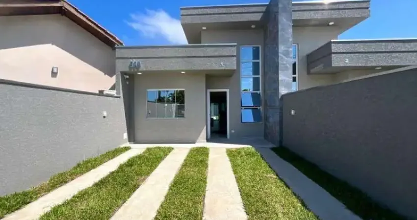 CASA MODERNA A DUAS QUADRAS E MEIA DA PRAIA ? CONFORTO E ESTILO