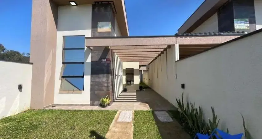 Casa com 3 dormitórios , espaço para piscina , rua guaruja balnário eliana