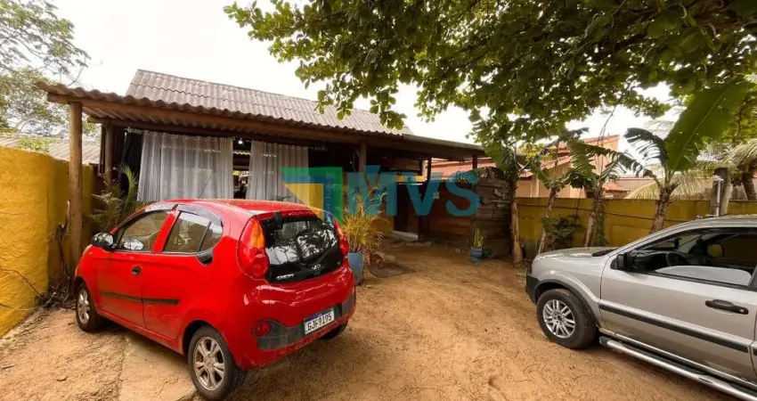 Casa Pousada à Venda em Santa Cruz - Itanhaém-SP: 4 quartos, 4 suítes, 2 salas, 4 banheiros, 4 vagas, 276,79 m²