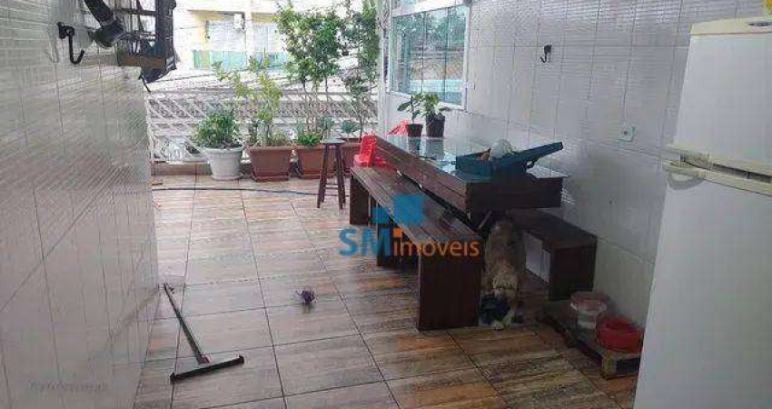 Sobrado com 3 dormitórios à venda, 200 m² por R$ 668.000,00 - Utinga - Santo André/SP