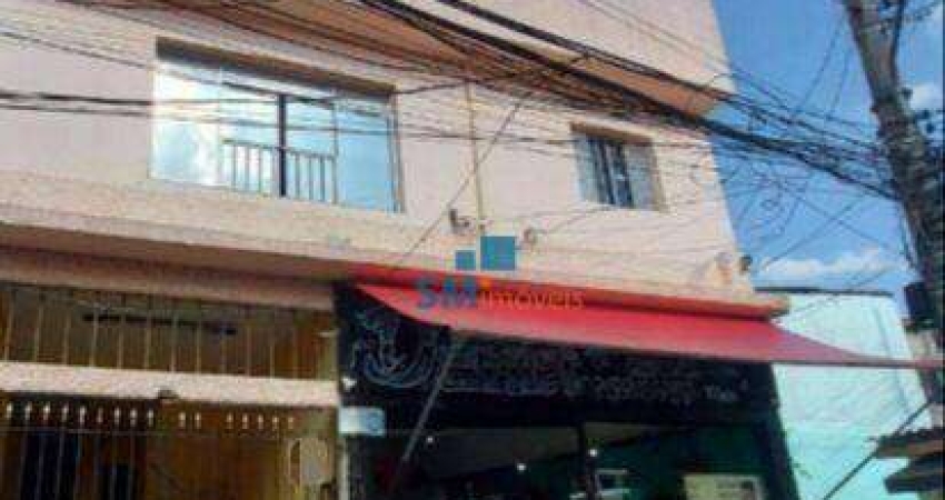 Espaçosa Casa com Potencial de Renda - Não Deixe Esta Oportunidade Passar!