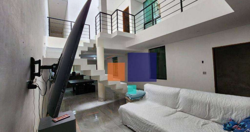 Sobrado com 4 dormitórios à venda, 250 m² por R$ 700.000,00 - Jardim Itapeva - Mauá/SP
