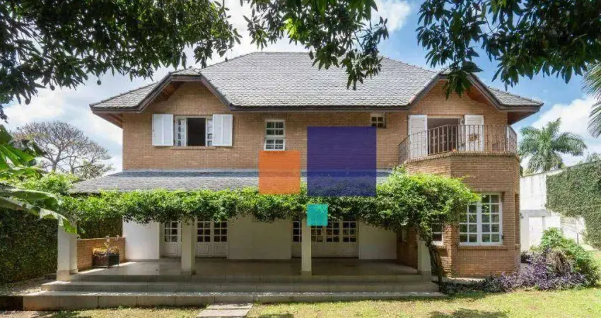 Casa encantadora com 500m², 03 suítes e 04 vagas - Vende-se - Chácara Monte Alegre
