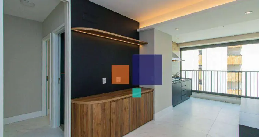 Apartamento 192m² com 04 dormitórios (02 suítes) e 03 vagas - Vende-se em Moema