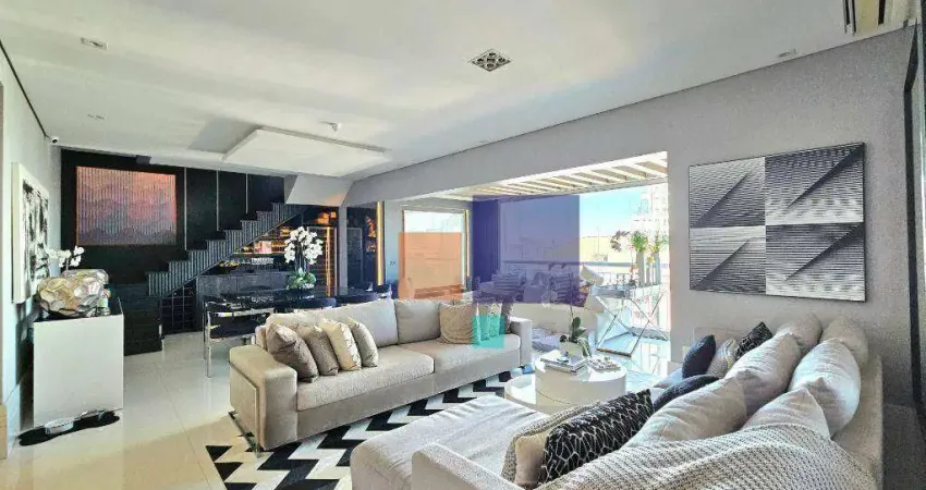 Cobertura à venda com piscina e vista da cidade 305 m² - 4 quartos sendo 3 suítes - 3 vagas
