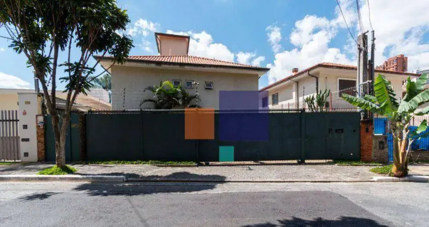 Casa 400m² com 4 dormitórios (3 suítes), 2 vagas e piscina - vende-se no pacaembu