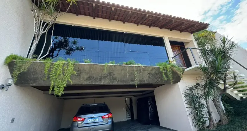 Casa com 4 quartos à venda na Rua Doutor Alcides Vieira Arco-Verde, 483, Guabirotuba, Curitiba