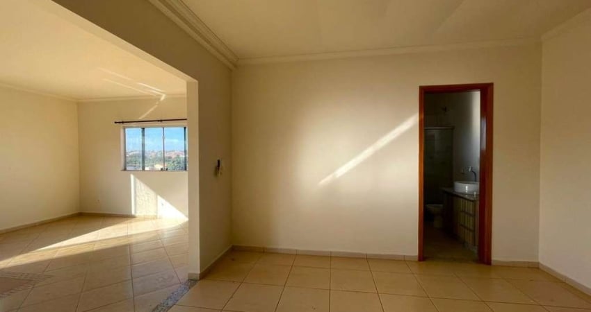 Casa a venda com 4 dormitorios   Jardim Monte Carlo   Assis SP