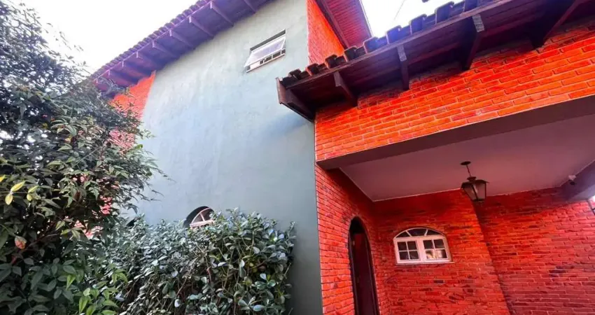 Casa sobrado a venda e locacao com 4 dormitorios vl. santa cecilia assis sp