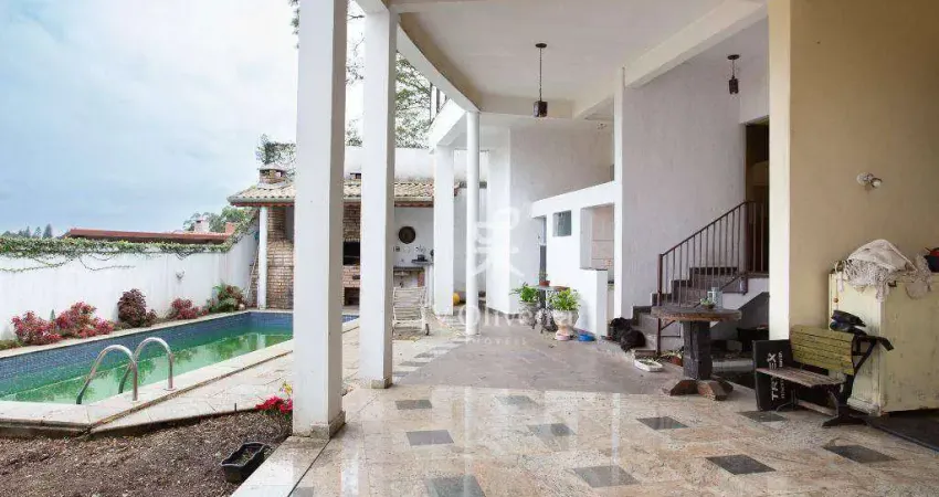 Casa com 5 Quartos à venda, 394 m² por R$ 3.200.000 - Cidade Jardim - São Paulo/SP