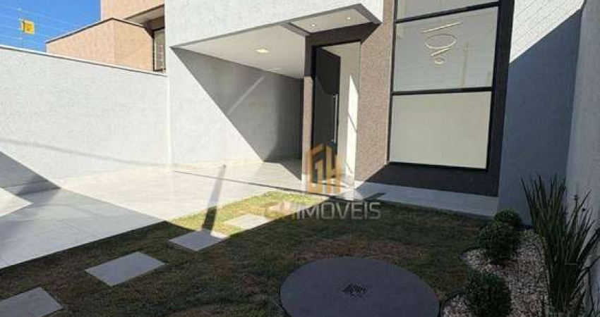 Casa com 3 dormitórios à venda, 136 m² por R$ 750.000,00 - Cardoso - Aparecida de Goiânia/GO