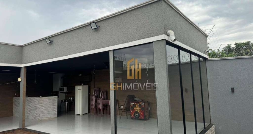 Casa com 3 dormitórios à venda, 280 m² por R$ 920.000,00 - Jardim Maria Inez - Aparecida de Goiânia/GO