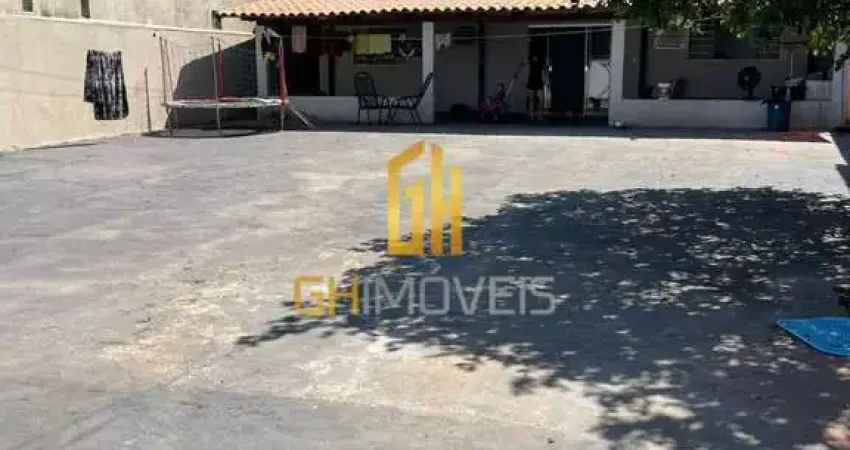 Casa com 3 quartos à venda na Rua dos Álamos, 1, Jardim Maria Inês, Aparecida de Goiânia