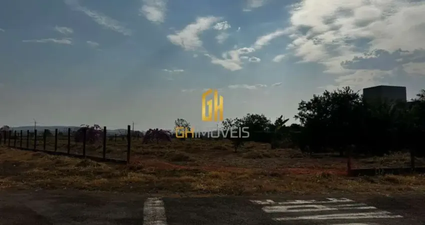 Terreno em condomínio fechado à venda na Abel Oliveira, 50, Centro, Guapó