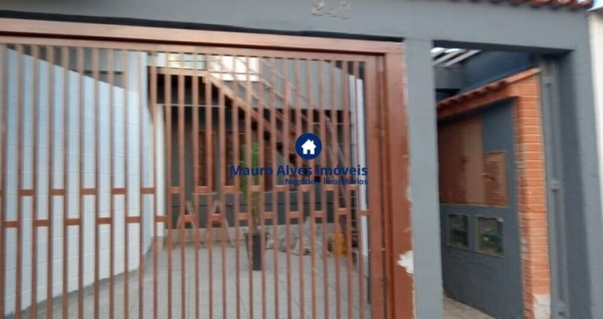 Casa com 2 quartos para alugar no Cézar de Souza, Mogi das Cruzes 